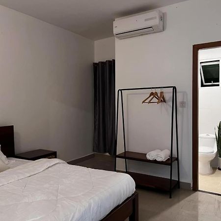 D32 Homestay Near Airport Behind Brown Coffee Airport Phnom Penh Esterno foto